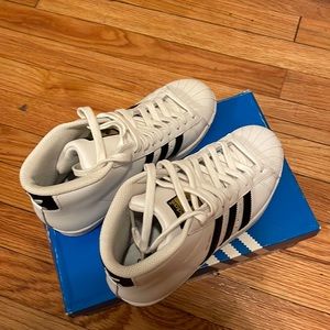 Adidas Pro Model high top sneakers
